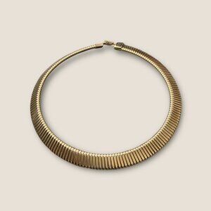 Vintage Gold-Tone Ribbed Choker Necklace